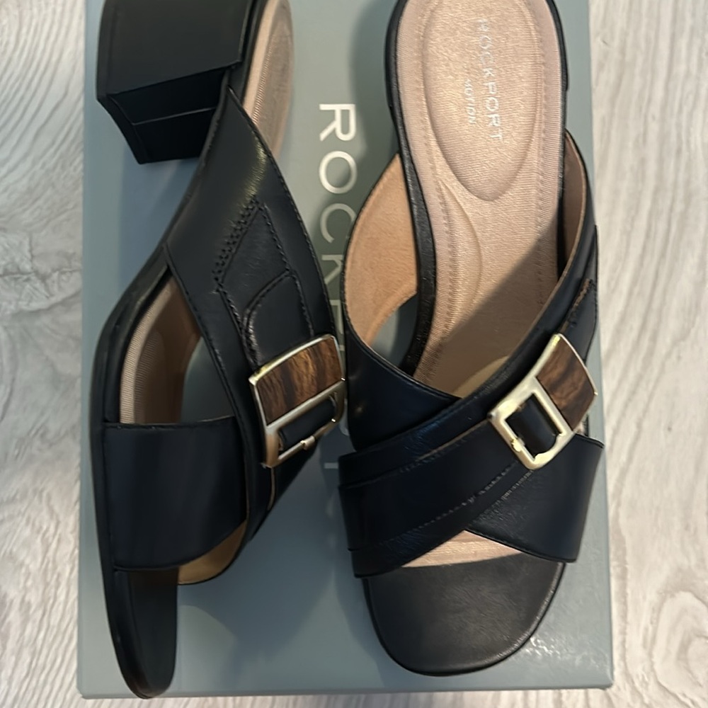 Rockport TM Alaina B Slide. Black Size 9 - Picture 8 of 9